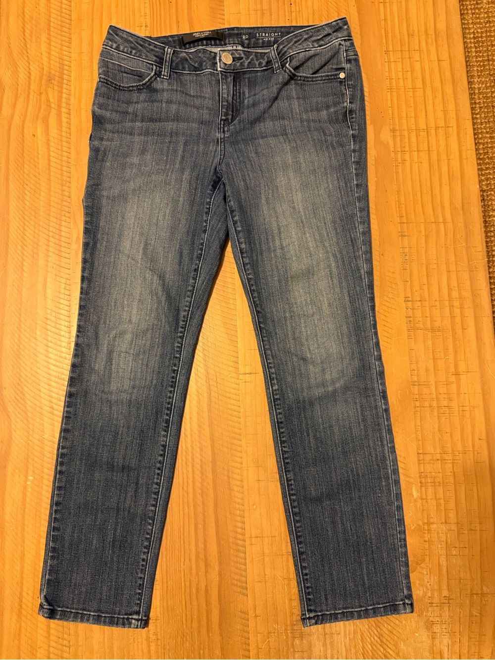 Simply Vera Vera Wang Straight Leg Jeans in Blue Wash size 8P